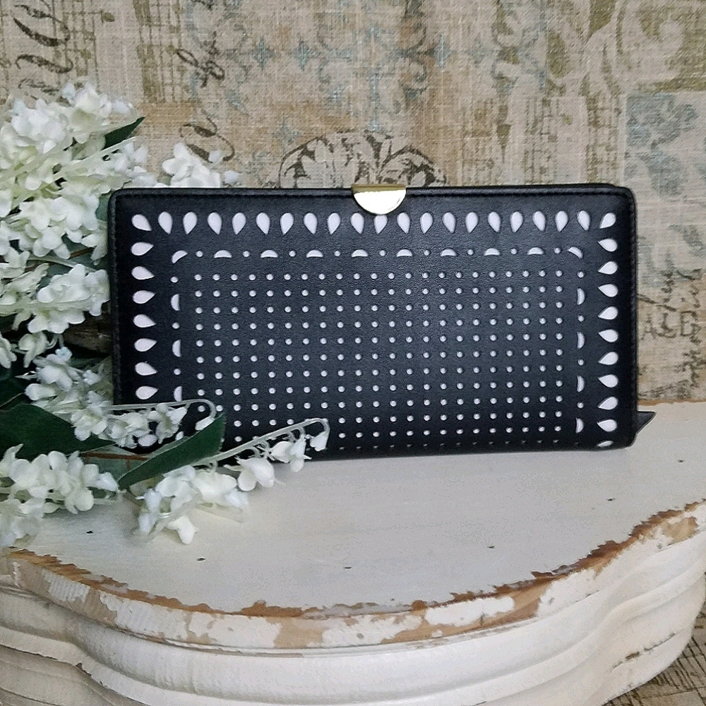 Neiman Marcus Wallet